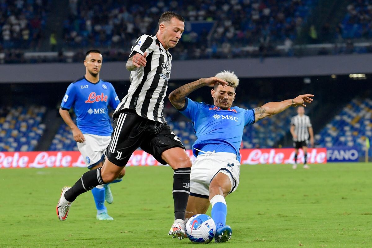 Soi kèo Napoli vs Juventus 1